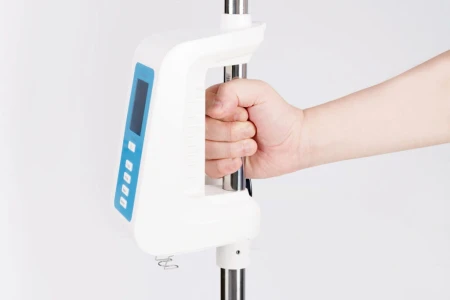 Bistos BT-400, panel sterowania lampy fototerapeutycznej z wbudowanym timerem, wyświetlaczem czasu sesji i wskaźnikiem intensywności napromieniowania